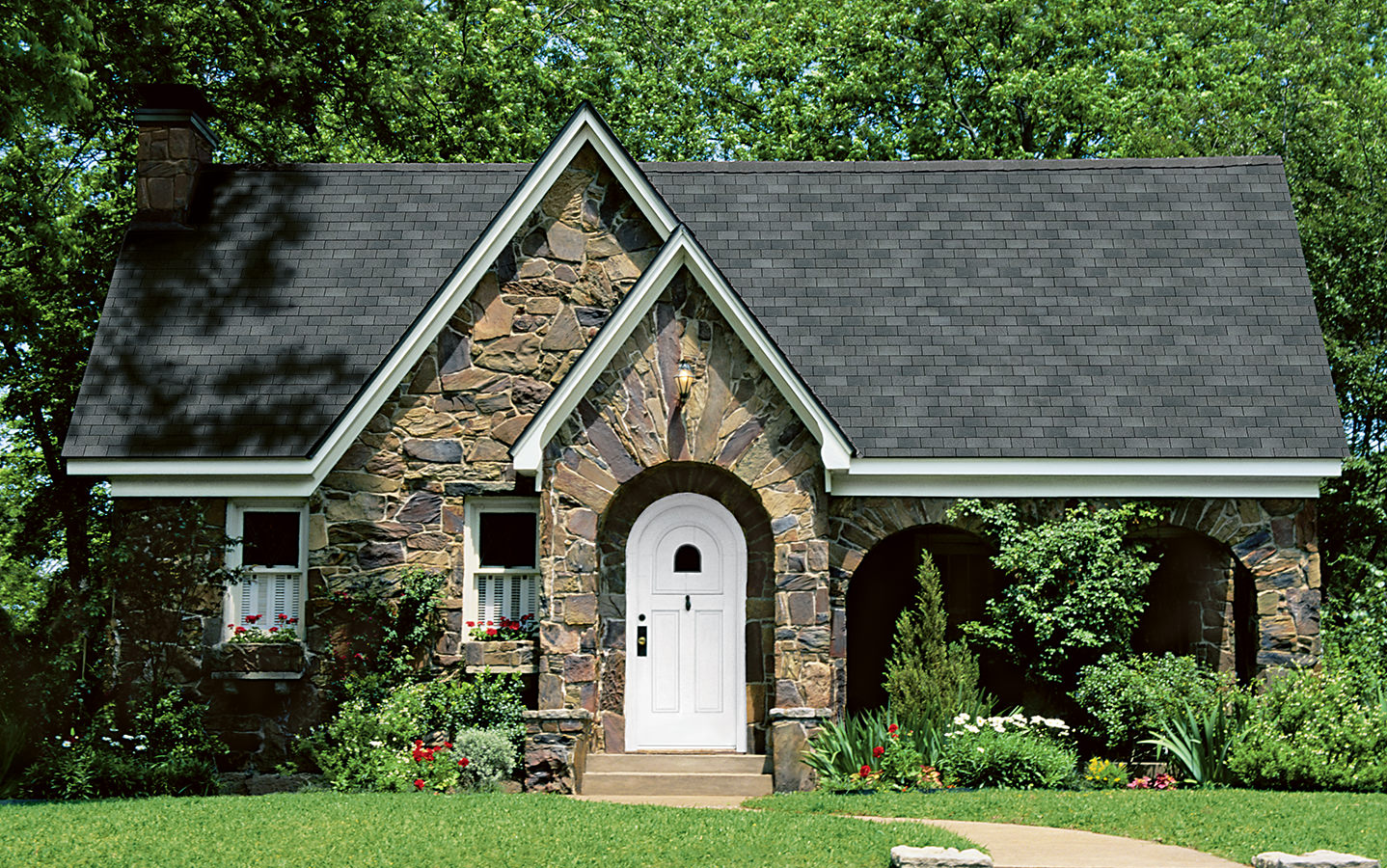 Husong Roofing Service Images